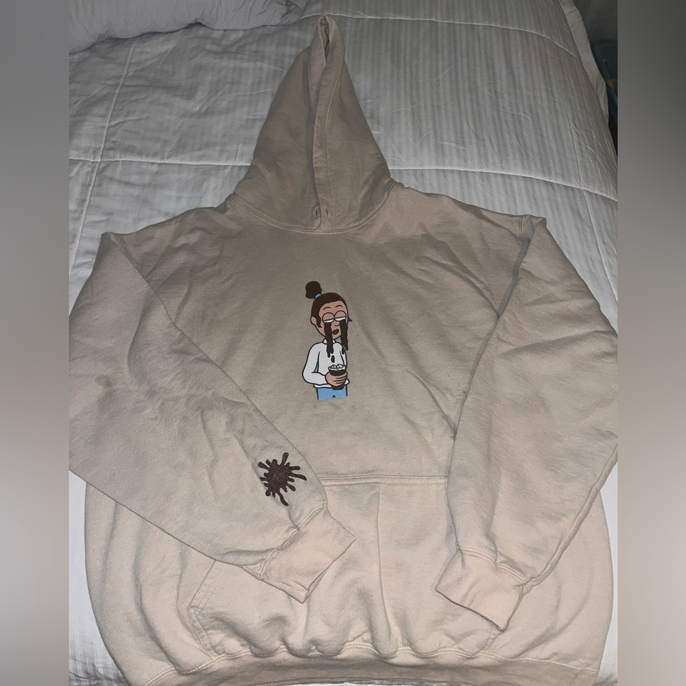 Size Large Emma Chamberlain hoodie